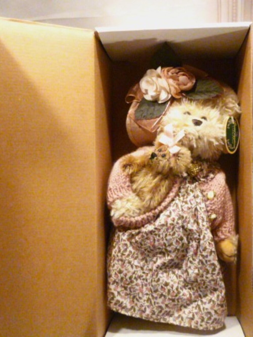 The Bearington Collection Daisy and Belle
